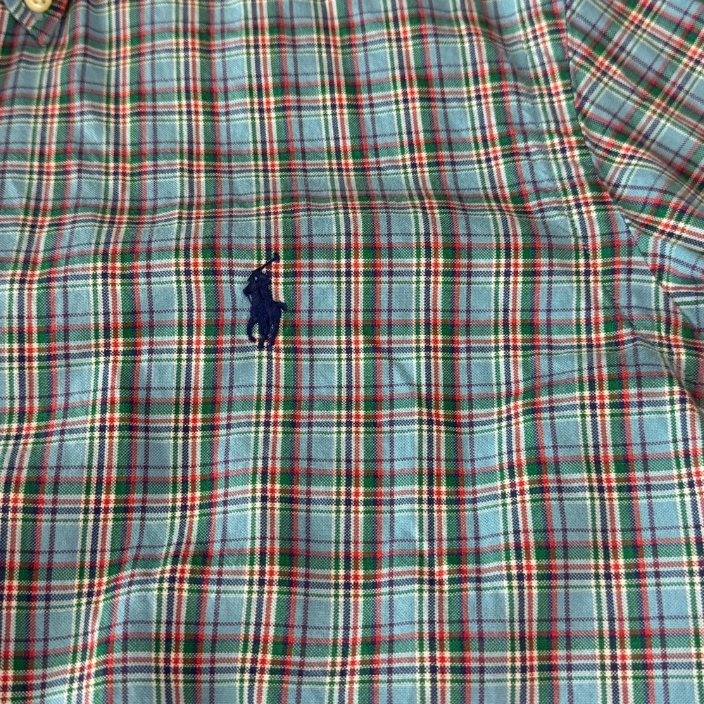 Ralph Lauren Men's Light Blue w/ Red & Green Plaid Button Down Shirt Medium - Picture 4 of 5